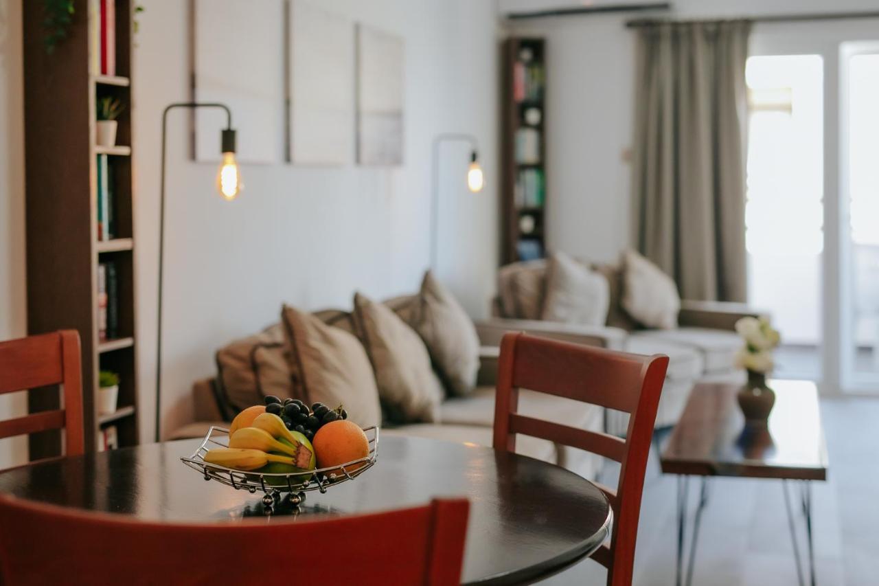 Lazaros Centre Apartment ลาร์นาคา ภายนอก รูปภาพ